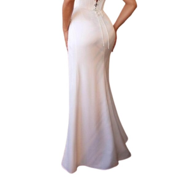 NWT Ladivine 7484W Detachable drape Strap Wedding Dress Off White Size 4 - Picture 4 of 6